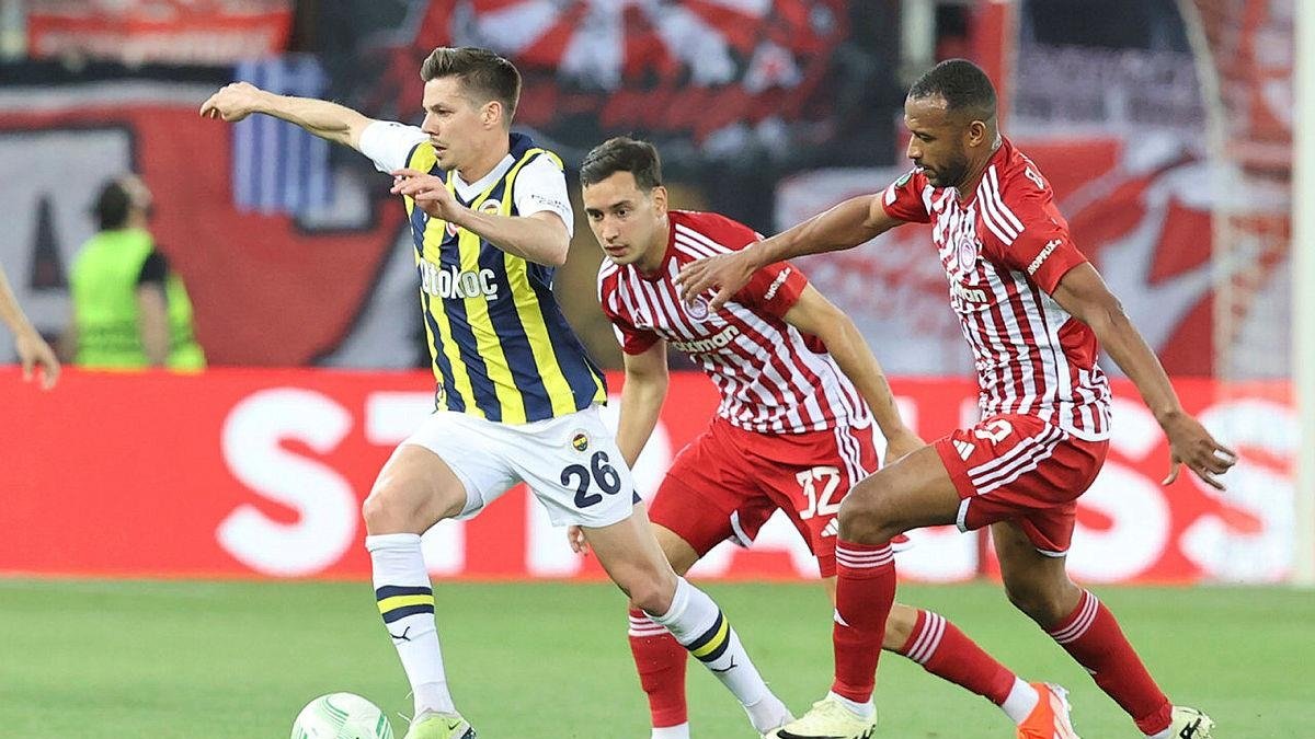 Fenerbahçe'de Miha Zajc’a çifte kanca!