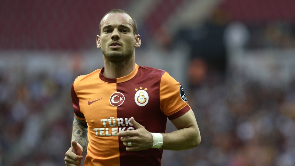 Galatasaray'ın eski yıldızı Wesley Sneijder'dan Liverpool'a sert tepki!