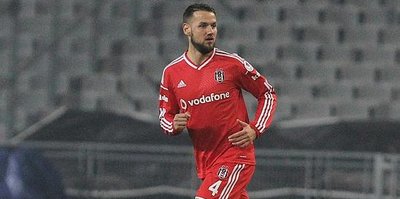 Milosevic ile yollar ayrılıyor