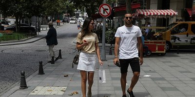 Cenk Tosun, Londra'ya gitti