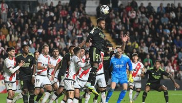 Real Madrid'e Vallecano şoku!