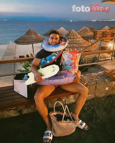 Yıldız isimler tatilde! İşte o görüntüler