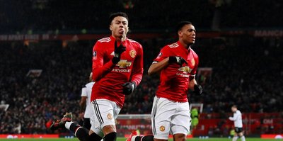 Manchester United fırsatı kaçırmadı