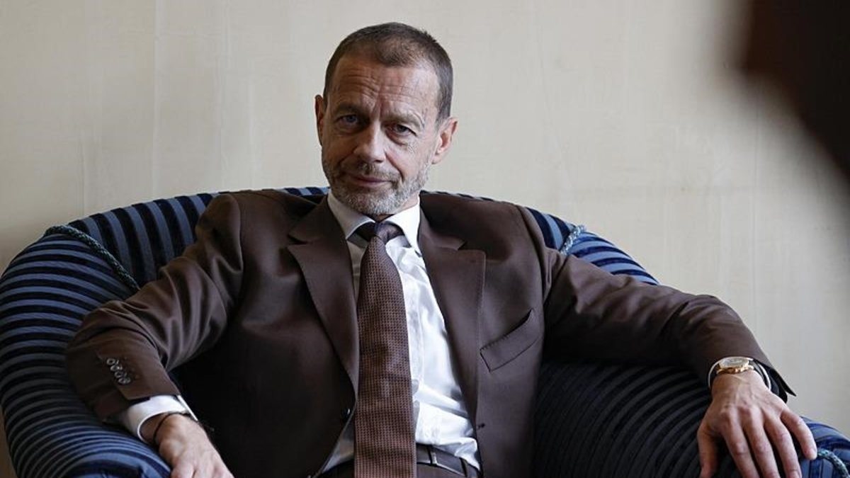 Galatasaray'dan olay hamle! Aleksander Ceferin Fenerbahçe derbisine davet edildi Galatasaray'dan olay hamle! Aleksander Ceferin Fenerbahçe derbisine davet edildi