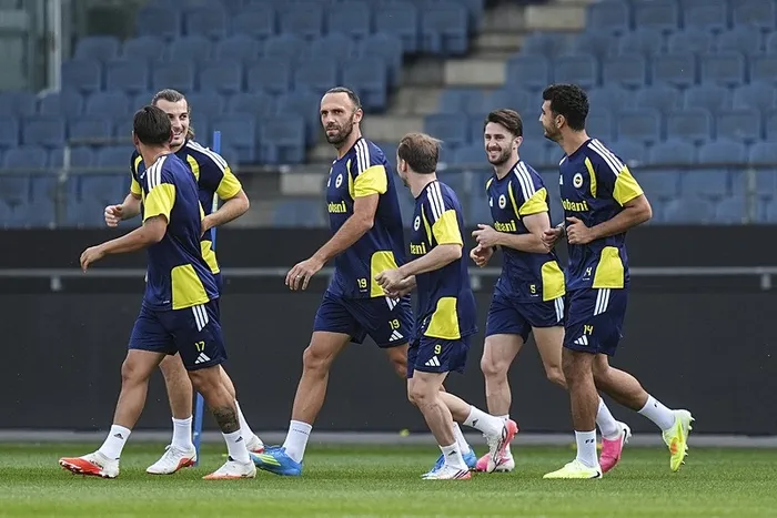 fenerbahce-rovans-maci-canli-izle-sturm-graz-fenerbahce-maci-saati-ve-kanali-1786456948268.jpeg Sturm Graz-Fenerbahçe maçı muhtemel 11'ler