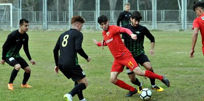 Kayserispor U21 Akhisar yolcusu