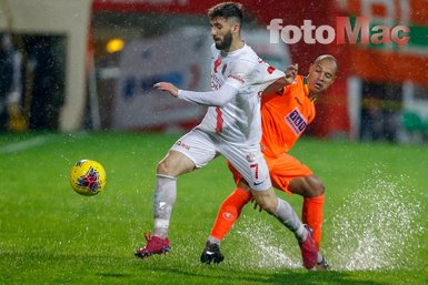 Alanyaspor - Antalyaspor maçına damga vuran karar!