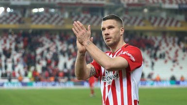 Lukas Podolski: Yıldız bir kere kayar ve onu yakalamalısınız