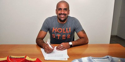 Veron 41 yaşında futbola döndü