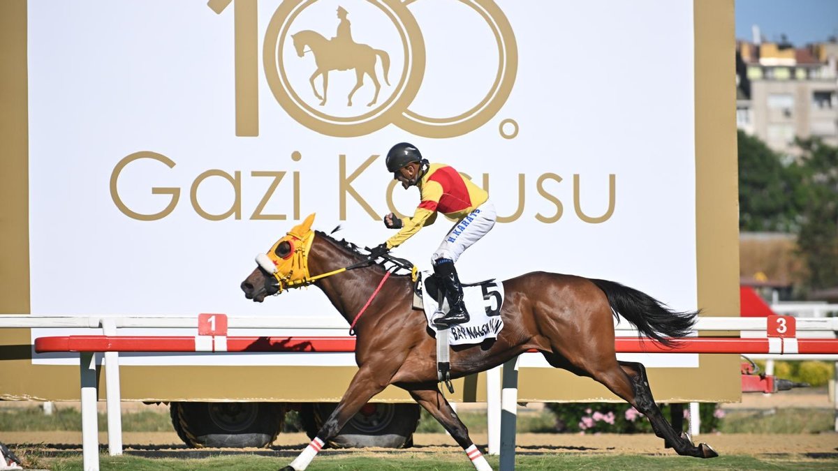 100. Gazi Koşusu'nun kazananı 'Bay Nalçakan'!