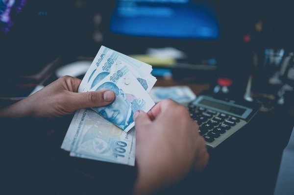 faizsiz-250-bin-tl-evlilik-kredisi-basvuru-sartlari-2026-kimler-alabilir-yas-siniri-kac-1774452633564.jpg Faizsiz evlilik kredisi başvuru şartları