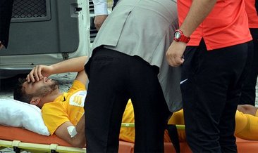 Ağzına arı kaçan futbolcu hastaneye kaldırıldı