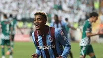 Pina için sıraya girdiler