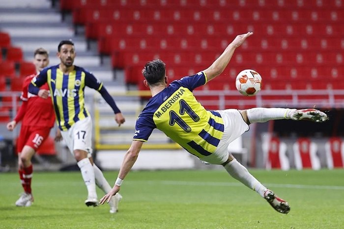 fenerbahce-gruptan-cikar-mi-fenerbahce-uefa-avrupa-liginde-gruptan-nasil-cikar-1665582284654.jpeg