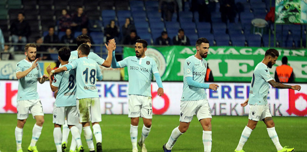 Başakşehir, Rize'den 3 puanla çıktı!