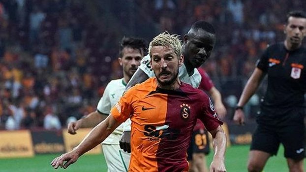 Yeniler sahaya