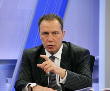 Adnan Öztürk’ten flaş açıklamalar!