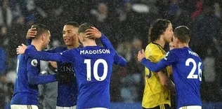 Leicester City Arsenal’i devirdi