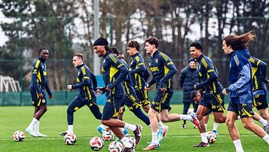 Fenerbahçe'nin kamp kadrosu açıklandı!