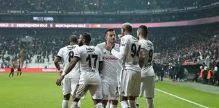 Yarı finale göz kırptı
