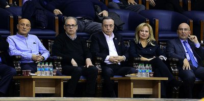Beşiktaş 1 sayıyla derbiyi kazandı