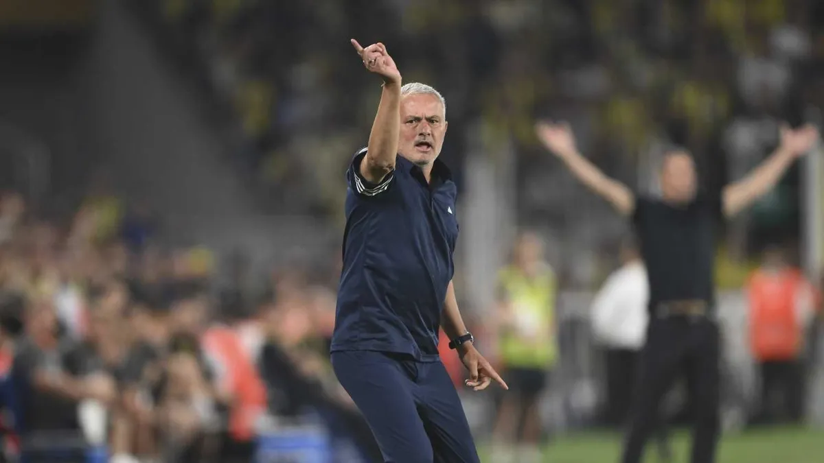 Fenerbahçe'ye hoca dayanmıyor! 7 yılda 11 teknik adam