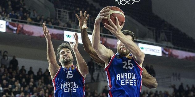 Rakipsiz Anadolu Efes!