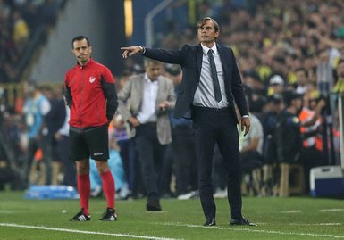 Yönetim Phillip Cocu'dan istifasını istedi