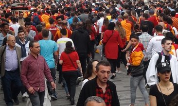 Derbisi öncesi Galatasaray taraftarından Fenerbahçelileri kızdıracak hareket