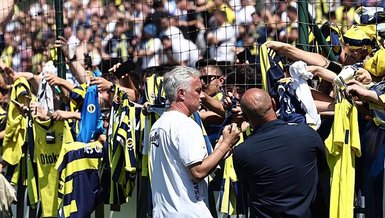 Taraftarlar akın etti