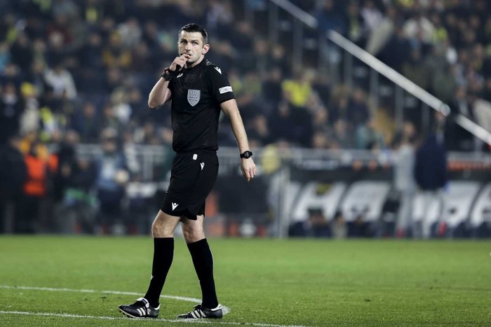 kosova-turkiye-macinin-hakemi-kim-2026-dunya-kupasi-play-off-final-maci-1774728921999.jpeg Kosova-Türkiye maçına İngiliz hakem!