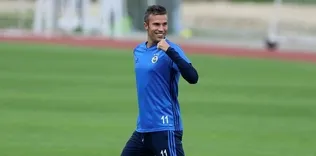 Feyenoord’un efsanesi RvP’yi istemiyor
