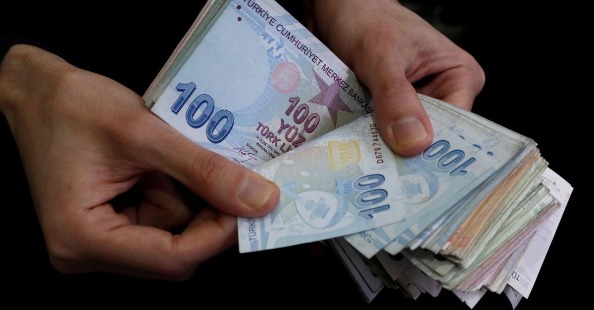 son dakika corona virusune destek paketi aciklandi ziraat bankasi vakif bank ve halk bank tan corona virusu surecinde musterilerine destek fotomac