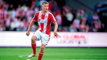 Savunmaya Mathias Ross