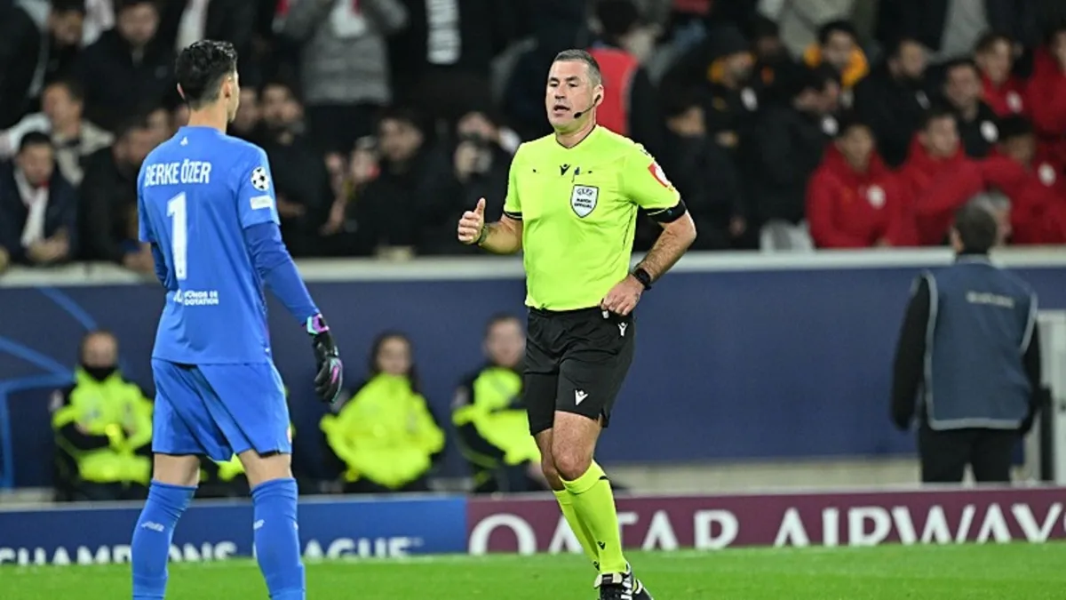 Lille-Galatasaray maçında penaltı VAR'dan döndü! İşte pozisyon