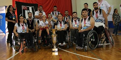Şampiyon Beşiktaş