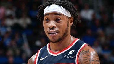 Fenerbahçe Holmes'un peşinde