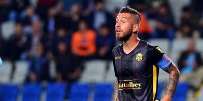 Evkur Yeni Malatyaspor’da Adem Büyük ile yollar ayrıldı
