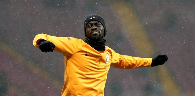 Ndiaye 5'e düştü