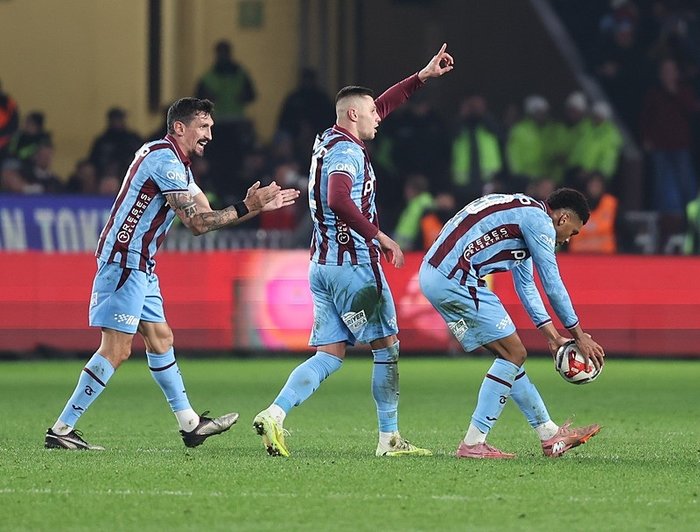 trabzonspor-alanyaspor-maci-canli-izle-ztk-maci-saat-kacta-hangi-kanalda-1765954660415.jpeg Trabzonspor-Alanyaspor maçı canlı yayın bilgileri