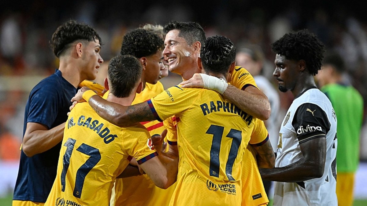 Valencia 1 - 2 Barcelona (MAÇ SONUCU ÖZET)