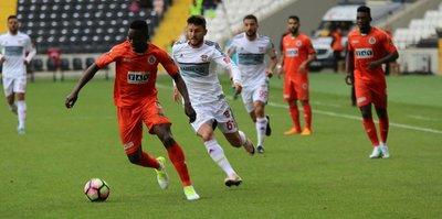 Alanyaspor seriye bağladı