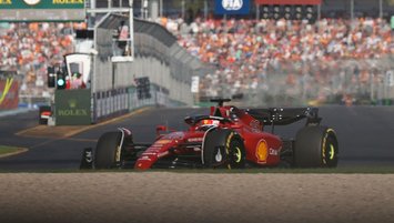 Leclerc wins Australian Grand Prix
