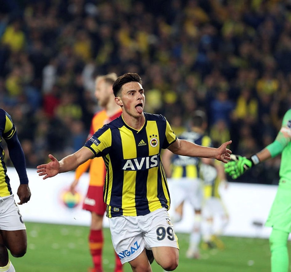 Fenerbahce Nin Eski Yildizi Eljif Elmas Ezeli Rakibe Gidiyor Son Dakika Futbol Haberleri Fotograflari Fotomac