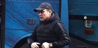 Yanal’ı gördü sarıldı, ağladı