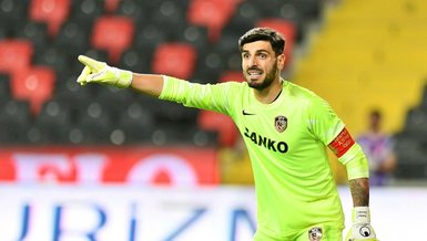 Gaziantep FK Günay Güvenç'in sözleşmesini yeniledi