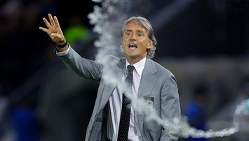 Roberto Mancini İtalya’nın başına