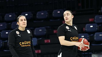 Cimbom farka koştu