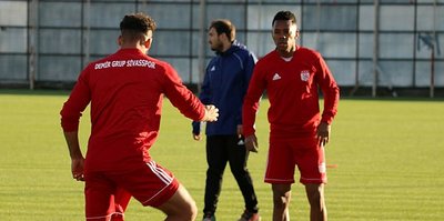 Sivasspor Evkur Yeni Malatyaspor maçı hazırlıklarını sürdürdü