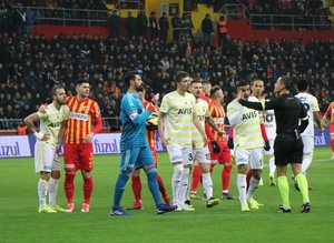 Spor yazarları Kayserispor - Fenerbahçe maçını yazdı